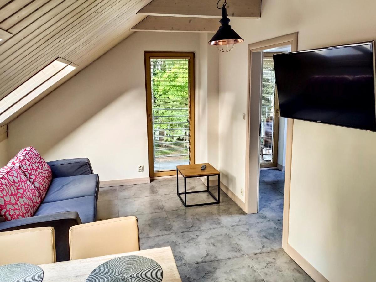 Mazursko - Komfortowe Apartamenty Nad Jeziorem, Sauna, Kominki Na Parterze Kretowiny Exterior foto