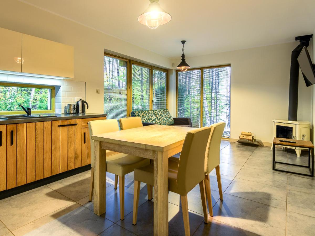 Mazursko - Komfortowe Apartamenty Nad Jeziorem, Sauna, Kominki Na Parterze Kretowiny Exterior foto